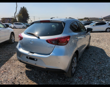 Mazda Mazda2 2022
