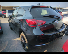 Mazda Mazda2 2021