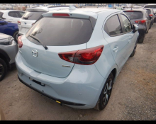 Mazda Mazda2 2023