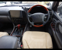 Toyota Land Cruiser 2000