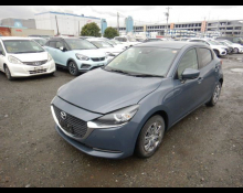 Mazda Mazda2 2023