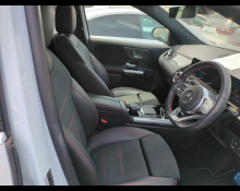 Mercedes-Benz GLA-class 2021