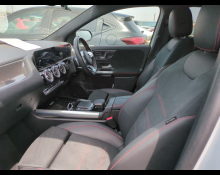 Mercedes-Benz GLA-class 2021