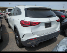 Mercedes-Benz GLA-class 2021