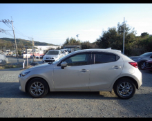 Mazda Mazda2 2022
