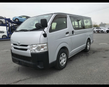 Toyota Regius Van 2015
