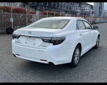 Toyota Mark X 2018