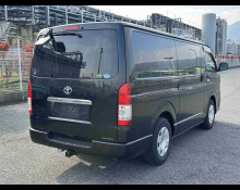 Toyota Hiace Van 2015
