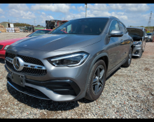 Mercedes-Benz GLA-class 2020