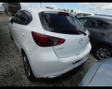Mazda Mazda2 2021