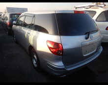 Nissan AD Expert 2021