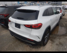 Mercedes-Benz GLA-class 2023