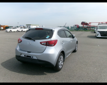 Mazda Demio 2018