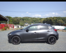 Mazda Mazda2 2021