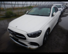 Mercedes-Benz E-Class 2022