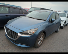 Mazda Mazda2 2022