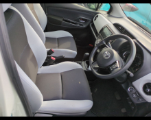 Toyota Vitz 2015