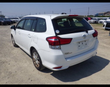 Toyota Corolla Fielder 2016