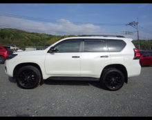 Toyota Land Cruiser Prado 2023