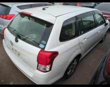 Toyota Corolla Fielder 2014