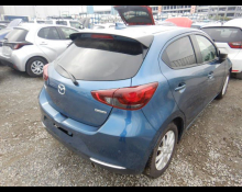 Mazda Mazda2 2022