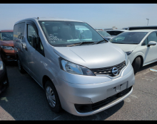 Nissan NV200 2020