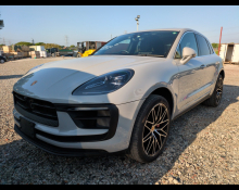 Porsche Macan 2023