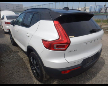 Volvo XC40 2021