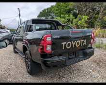 Toyota Hilux 2024