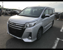 Toyota Noah 2017