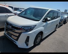 Toyota Noah 2018