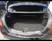 Mercedes-Benz C-Class 2024