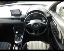 Mazda Mazda2 2021