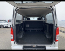 Toyota Hiace Van 2017