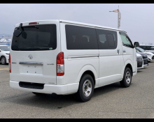 Toyota Hiace Van 2017