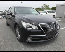 Toyota Crown 2015