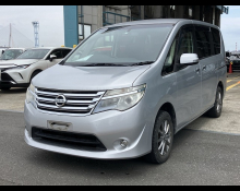 Nissan Serena 2015