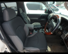 Mitsubishi Pajero 2002