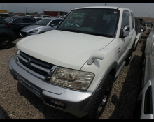 Mitsubishi Pajero 2002