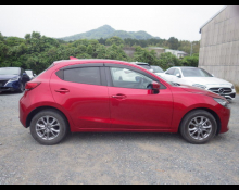 Mazda Mazda2 2021