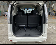 Nissan Serena 2015