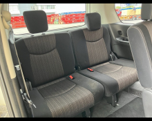 Nissan Serena 2015