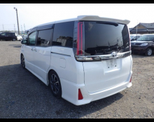 Toyota Noah 2017