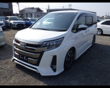 Toyota Noah 2017