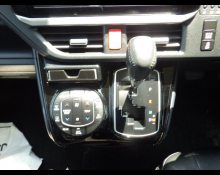 Toyota Voxy 2017
