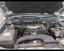 Mitsubishi Pajero 2003