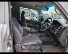 Mitsubishi Pajero 2003