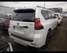 Toyota Land Cruiser Prado 2023