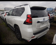 Toyota Land Cruiser Prado 2023