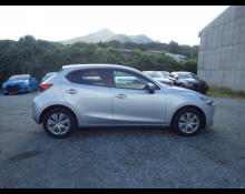 Mazda Mazda2 2022